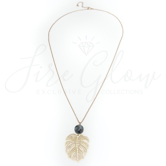 Gold Leaf Pendent / Natural Stone Long Necklace - Picture 3 of 9